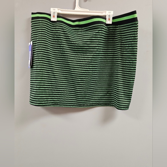 Women's Mini Skirt Striped Green - Picture 5 of 5